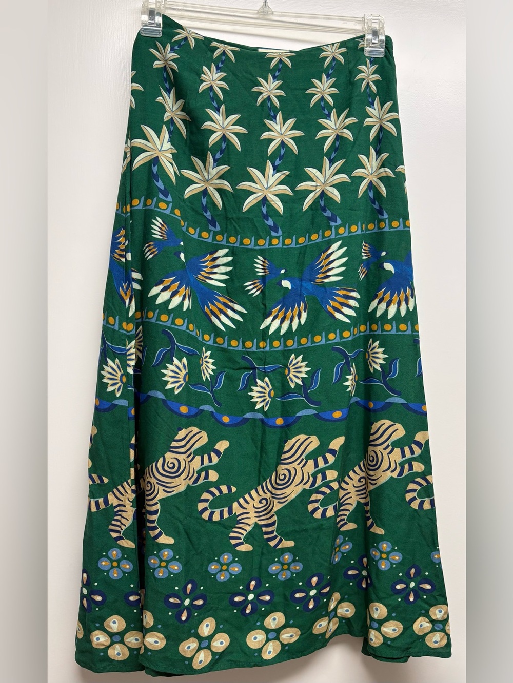 FARM Rio for Anthropologie Green Tropical Tiger Palm Bird Print Maxi Skirt Mediu